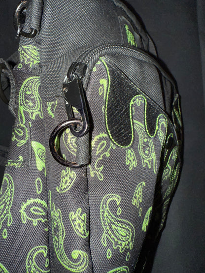 Outbreak V1 shoulder bag