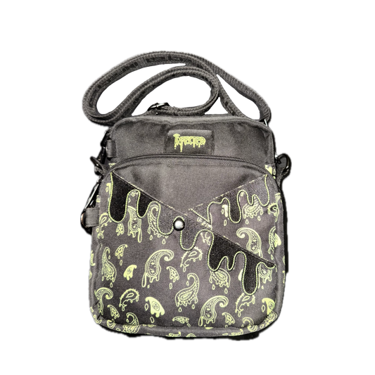 Outbreak V1 shoulder bag